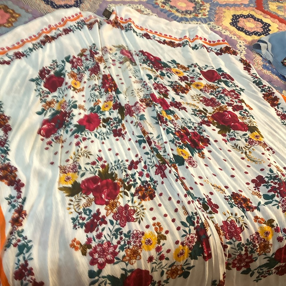 Rue21 floral tunic/drape